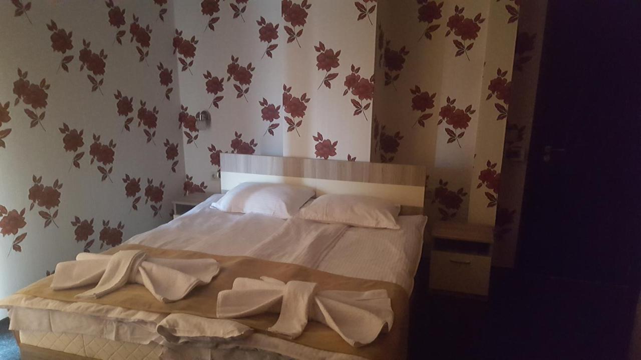 Sirakovata Kushta Hotell Sapareva Banja Eksteriør bilde